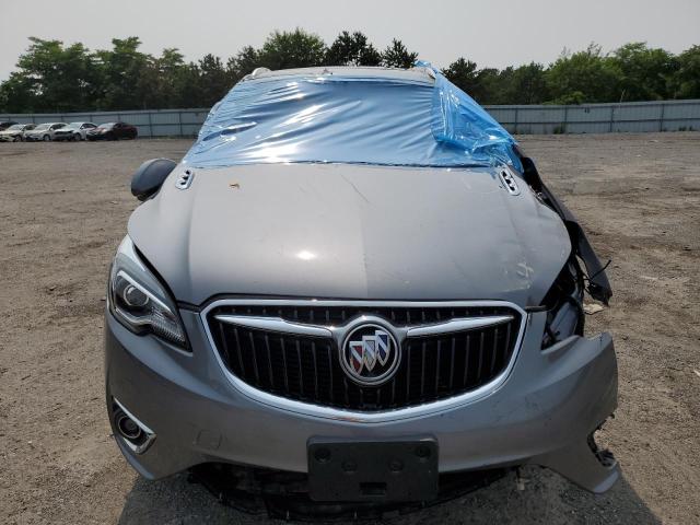 LRBFX2SA8LD199303 - 2020 BUICK ENVISION ESSENCE ნაცრისფერი ფოტო 5
