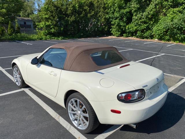 JM1NC25F860113578 - 2006 MAZDA MX-5 MIATA WHITE photo 3