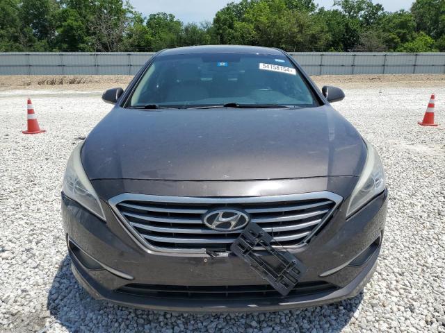 5NPE24AF1HH439765 - 2017 HYUNDAI SONATA SE BROWN photo 5