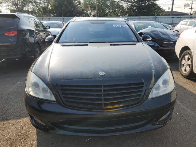 WDDNG71X17A054231 - 2007 MERCEDES-BENZ S 550 BLACK photo 5