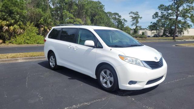 2011 TOYOTA SIENNA LE, 