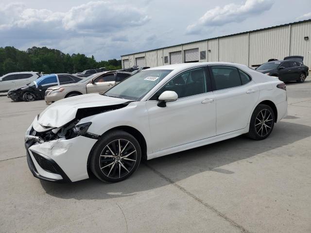 4T1G11AK3PU786683 - 2023 TOYOTA CAMRY SE NIGHT SHADE WHITE photo 1