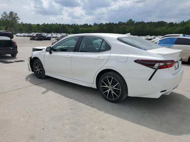 4T1G11AK3PU786683 - 2023 TOYOTA CAMRY SE NIGHT SHADE WHITE photo 2