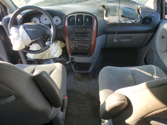 1C4GP45R45B228412 - 2005 CHRYSLER TOWN & COU ლურჯი ფოტო 8