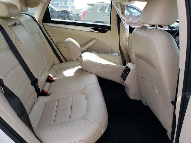 1VWLA7A30KC014054 - 2019 VOLKSWAGEN PASSAT WOLFSBURG 白色 照片 10