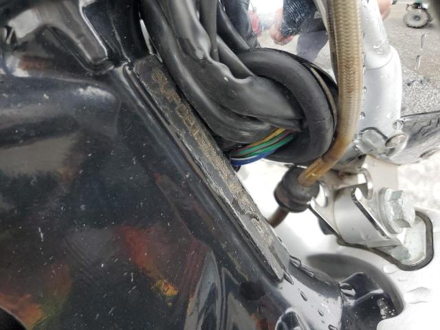 5VPCB16D953007253 - 2005 VICTORY MOTORCYCLES KINGPIN 奶油色 照片 9