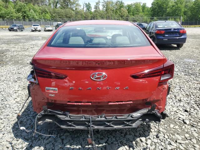 5NPD74LF3KH493960 - 2019 HYUNDAI ELANTRA SE RED photo 6