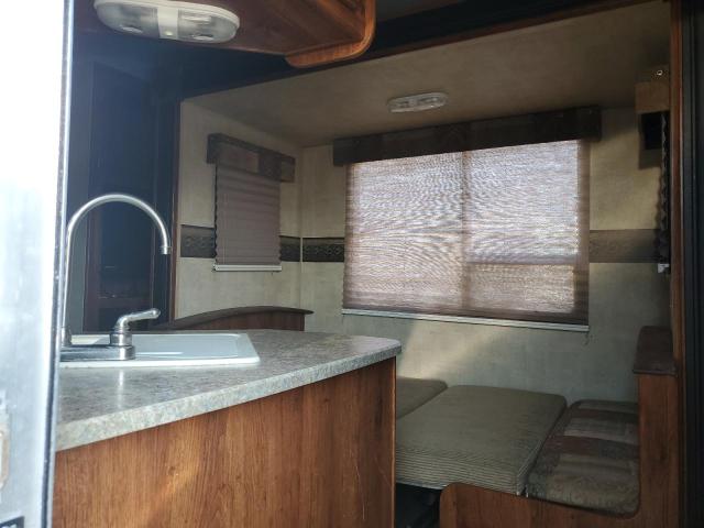 4YDT27F24C7200865 - 2012 KEYSTONE HORNET WHITE photo 5