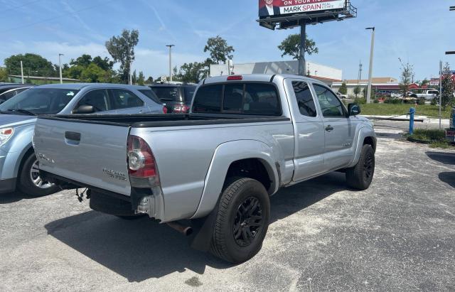 5TFTU4GN1DX044113 - 2013 TOYOTA TACOMA PRERUNNER ACCESS CAB SILVER photo 4