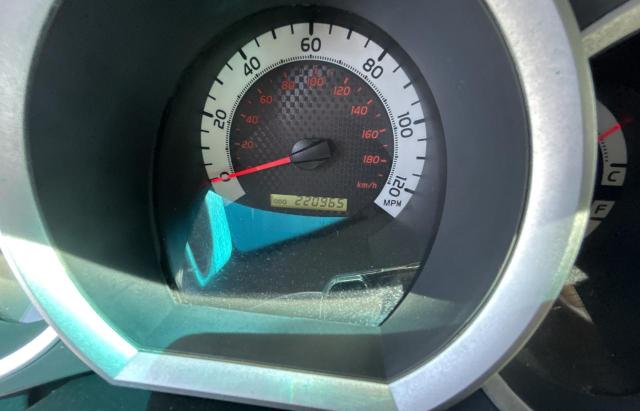 5TFTU4GN1DX044113 - 2013 TOYOTA TACOMA PRERUNNER ACCESS CAB SILVER photo 8