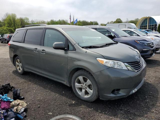 5TDKK3DC2BS009727 - 2011 TOYOTA SIENNA LE BLUE photo 4