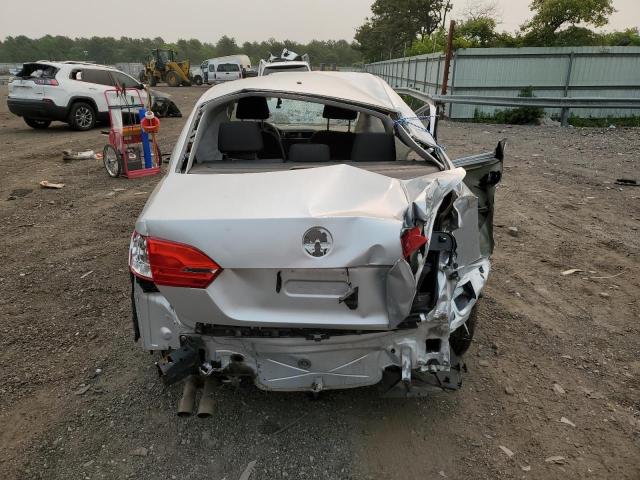 3VW2K7AJ8DM309279 - 2013 VOLKSWAGEN JETTA BASE Argent photo 6