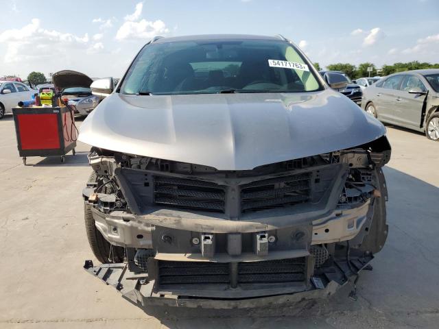 5LMCJ2C93GUJ12612 - 2016 LINCOLN MKC SELECT Մոխրագույն լուսանկար 5