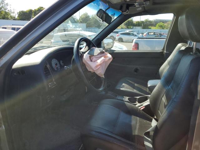 JN8DR09YX2W747366 - 2002 NISSAN PATHFINDER LE 棕色 照片 7