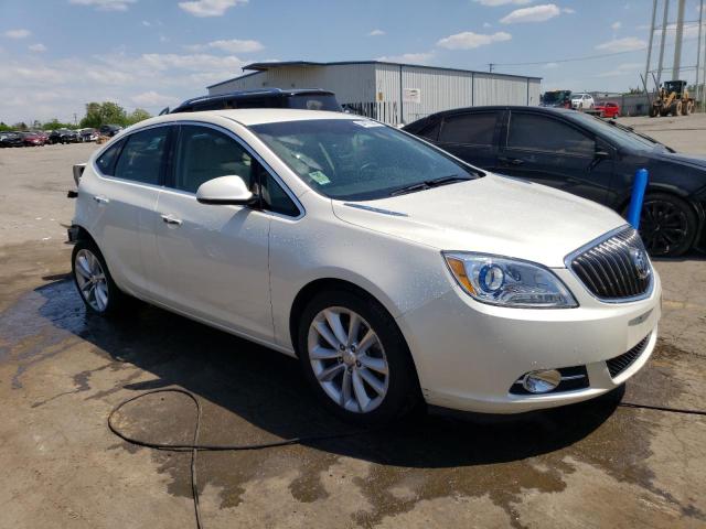 1G4PR5SK5C4201322 - 2012 BUICK VERANO CONVENIENCE WHITE photo 4