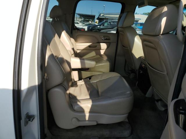 1GYFK26269R108148 - 2009 CADILLAC ESCALADE ESV LUXURY WHITE photo 11