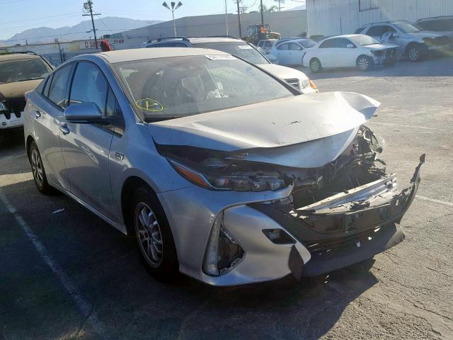 JTDKARFPXH3016196 - 2017 TOYOTA PRIUS PRIME  photo 1