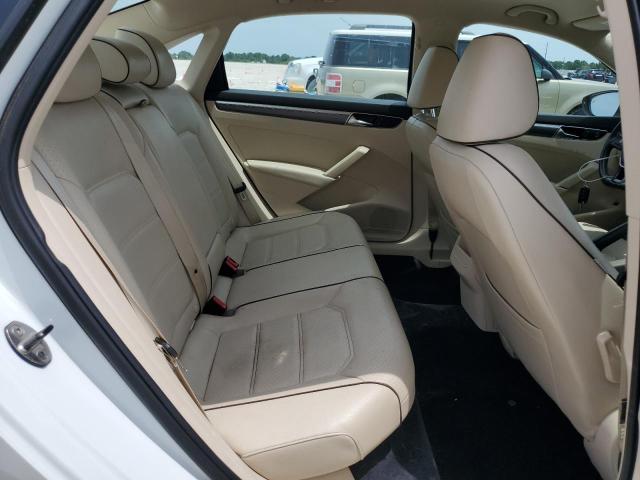1VWDT7A35HC078758 - 2017 VOLKSWAGEN PASSAT R-LINE Ağ foto 10