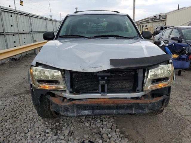 1GNDT13S272181068 - 2007 CHEVROLET TRAILBLAZE LS SILVER photo 5