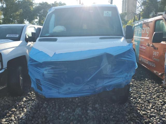 W1W4KBHY7PT136625 - 2023 MERCEDES-BENZ SPRINTER 2500 أبيض صورة 5