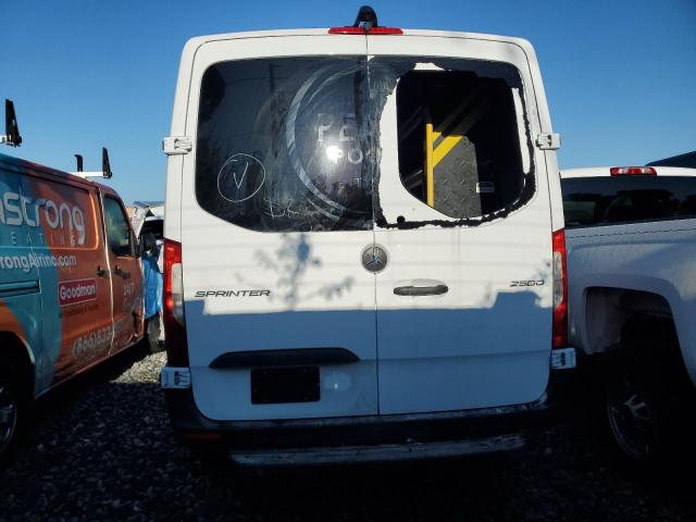 W1W4KBHY7PT136625 - 2023 MERCEDES-BENZ SPRINTER 2500 أبيض صورة 6