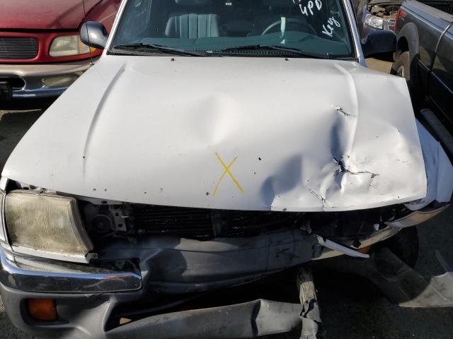 4TASN92N0YZ592851 - 2000 TOYOTA TACOMA XTRACAB PRERUNNER თეთრი ფოტო 11