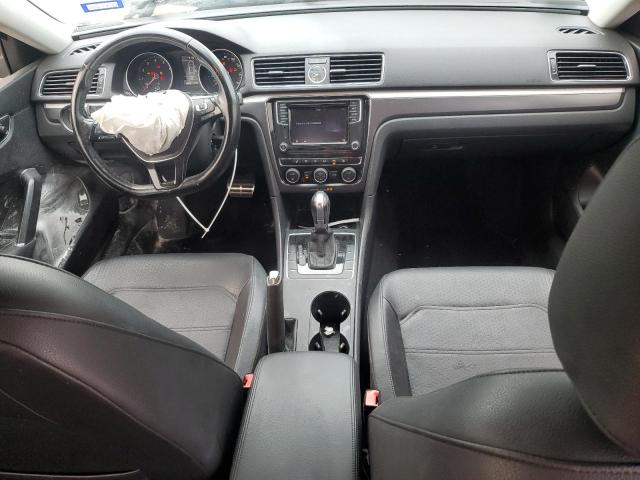 1VWDT7A36HC057661 - 2017 VOLKSWAGEN PASSAT R-LINE Kastanienbraun Foto 8