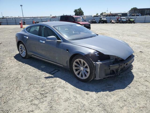 5YJSA1DN7DFP20954 - 2013 TESLA MODEL S ნაცრისფერი ფოტო 4