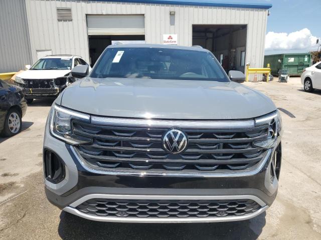 1V2KE2CA4SC203130 - 2025 VOLKSWAGEN ATLAS CROS SE GRAY photo 5