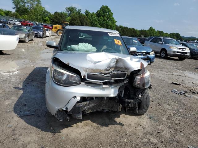 KNDJN2A20G7851640 - 2016 KIA SOUL SILVER photo 5