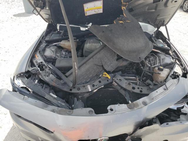 ZARFAEDN3H7550764 - 2017 ALFA ROMEO GIULIA Q4 银色 照片 11