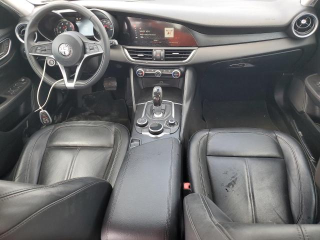 ZARFAEDN3H7550764 - 2017 ALFA ROMEO GIULIA Q4 银色 照片 8