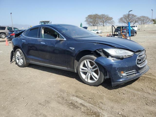 5YJSA1H10EFP36874 - 2014 TESLA MODEL S ლურჯი ფოტო 4