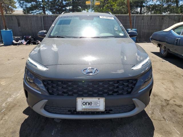 KM8K6CAB8PU008628 - 2023 HYUNDAI KONA SEL GRAY photo 5