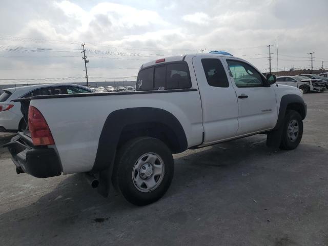 5TFTU4GN8CX023466 - 2012 TOYOTA TACOMA PRERUNNER ACCESS CAB WHITE photo 3