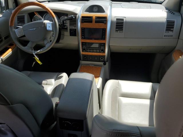 1A8HW58TX9F709857 - 2009 CHRYSLER ASPEN LIMITED WHITE photo 8