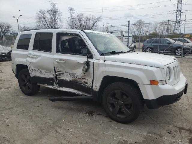 1C4NJRBB1GD674800 - 2016 JEEP PATRIOT SPORT WHITE photo 4