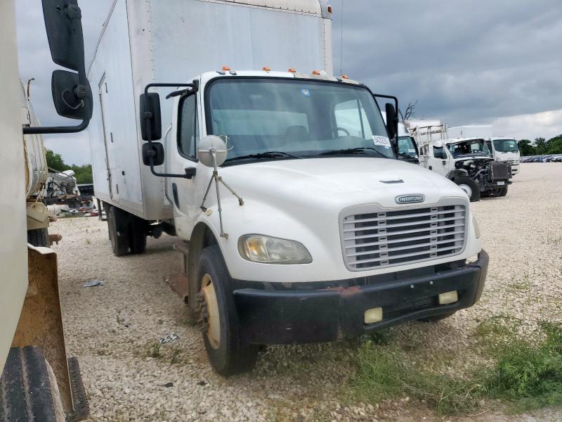 1FVACWDC06DW79065 - 2006 FREIGHTLINER M2 106 MEDIUM DUTY WHITE photo 4