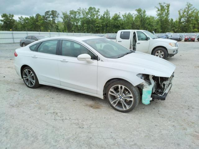 3FA6P0D91LR175592 - 2020 FORD FUSION TITANIUM WHITE photo 4