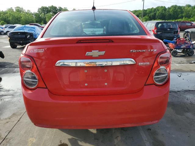 1G1JE5SB2F4115923 - 2015 CHEVROLET SONIC LTZ RED photo 6