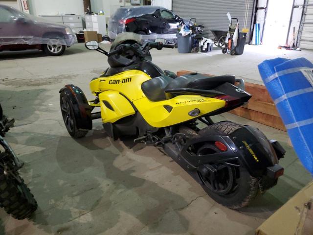 2BXNABC11EV001312 - 2014 CAN-AM SPYDER ROA RS YELLOW photo 3