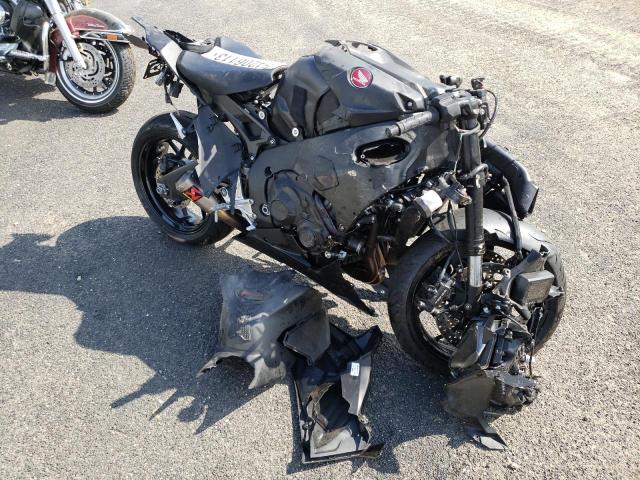 JH2SC7755MK400325 - 2021 HONDA CBR1000 RA BLACK photo 1