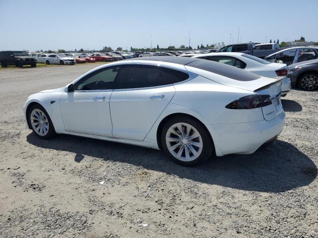 5YJSA1E29JF281143 - 2018 TESLA MODEL S 白色 照片 2