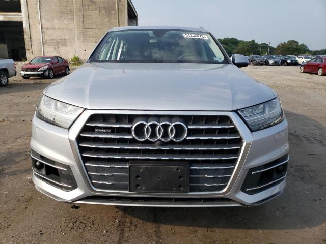 WA1VAAF76JD021078 - 2018 AUDI Q7 PRESTIGE 灰色 照片 5