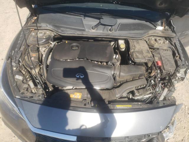 SJKCH5CR9JA059070 - 2018 INFINITI QX30 BASE Grau Foto 11