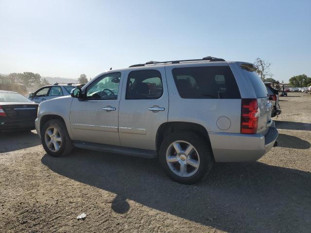 1GNFK33049R215446 - 2009 CHEVROLET TAHOE K1500 LTZ SILVER photo 2