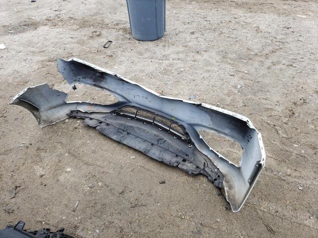 19UDE2F72JA008973 - 2018 ACURA ILX PREMIUM TECH თეთრი ფოტო 12