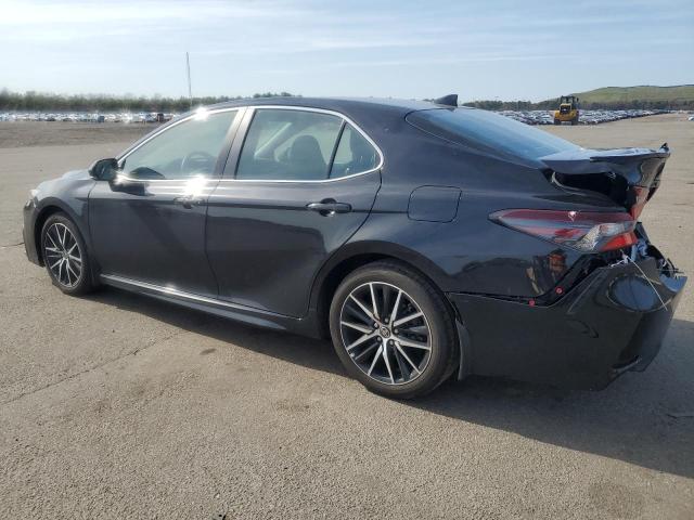 4T1G11BK6PU092312 - 2023 TOYOTA CAMRY SE NIGHT SHADE BLACK photo 2