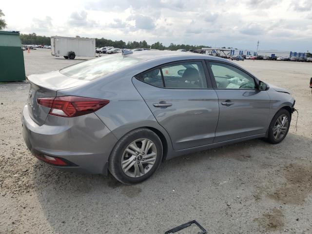 KMHD84LF6KU858825 - 2019 HYUNDAI ELANTRA SEL GRAY photo 3