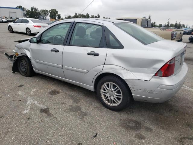 1FAHP34N27W344884 - 2007 FORD FOCUS ZX4 SILVER photo 2